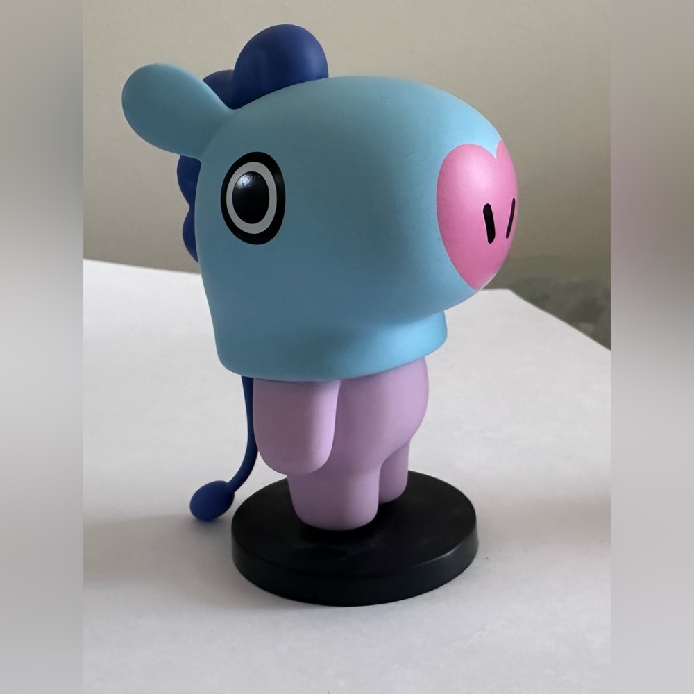 BTS BT21 Mang Figurine